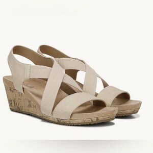 NIB Lifestride Life Stride Women's Mexico Sandal Bone 6.5